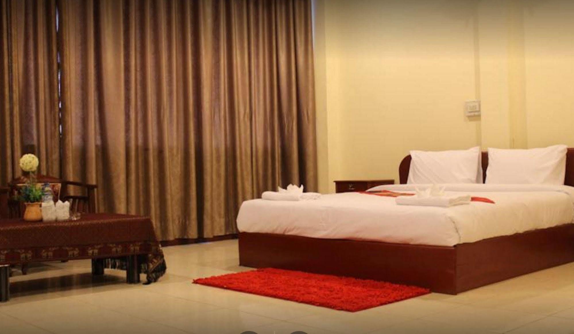 Sengkeo Hotel Wientian Zewnętrze zdjęcie